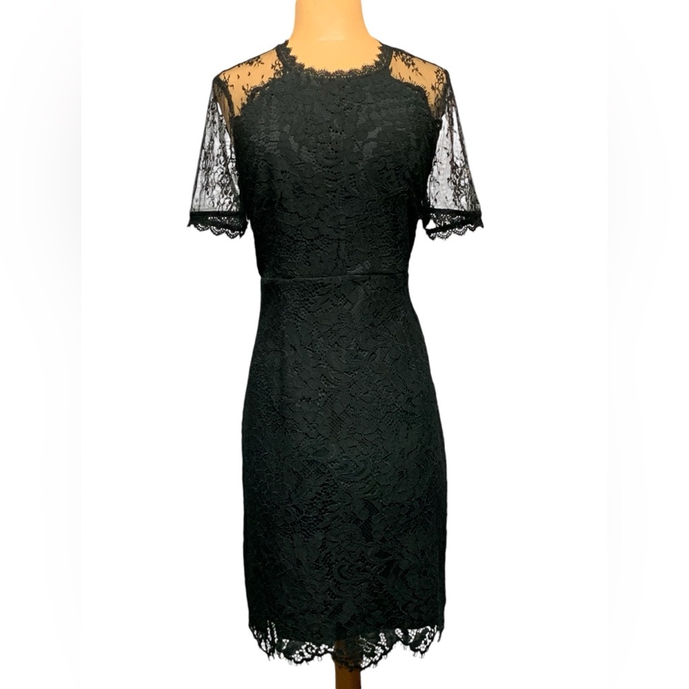 Morgan de Toi, Lace Cocktail Dress